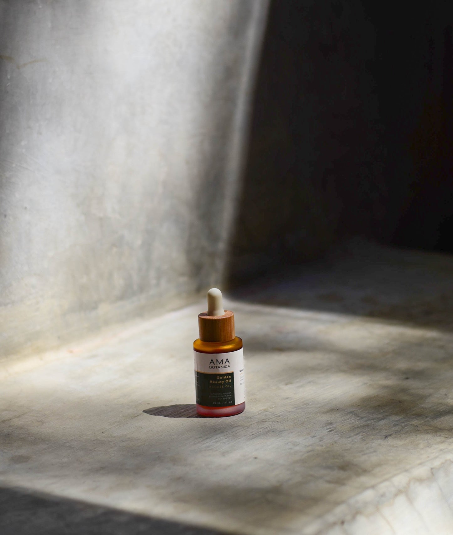 AMA Golden Beauty Oil 30mL for Face